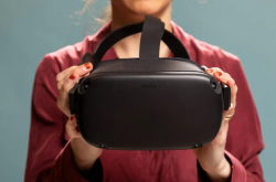 Facebook推出VR头戴设备Oculus Quest系统更新：新增多任务处理